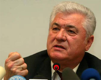      -  .  Reuters, 7  2005 