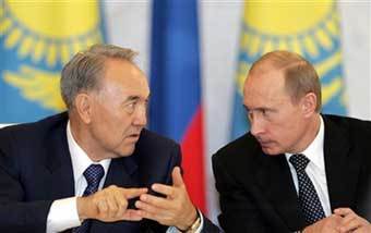 Нурсултан Назарбаев и Владимир Путин. Фото AFP Нурсултан Назарбаев и Владимир Путин. Фото AFP