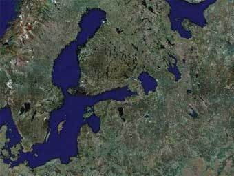  .    maps.google.com