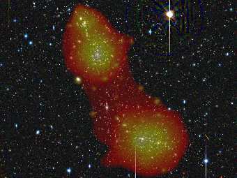 ��������� �������� "����� 222" � "����� 223", ����������� �������� �������� ������������ ����. ����������� �������� ����������� ����������� � �������������� �������, ��������� �������������� ����������� "������" � XMM-Newton. ������: ESA/ XMM-Newton/ EPIC/ ESO (J. Dietrich)/ SRON (N. Werner)/ MPE (A. Finoguenov). 