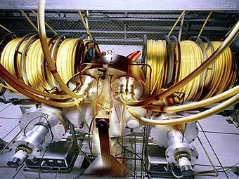 ��������� ������������� ���������, ���������� �� ����������� � ��������� ����� �������. ���� P. Ginter/ESRF