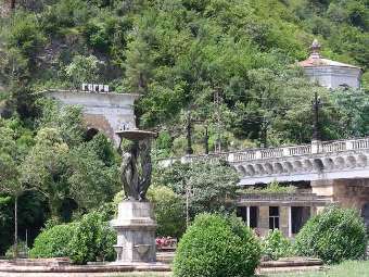 .    gagra-city.com.