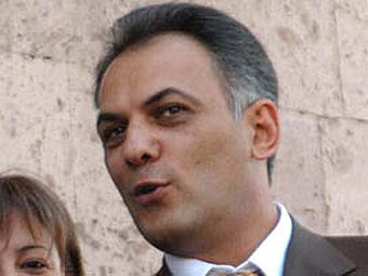  .    armenialiberty.org